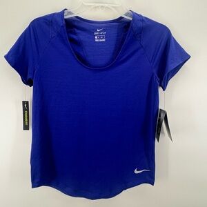 Nike Dri-Fit Women’s sz XS Blue Running Short Sleeve Shirt New